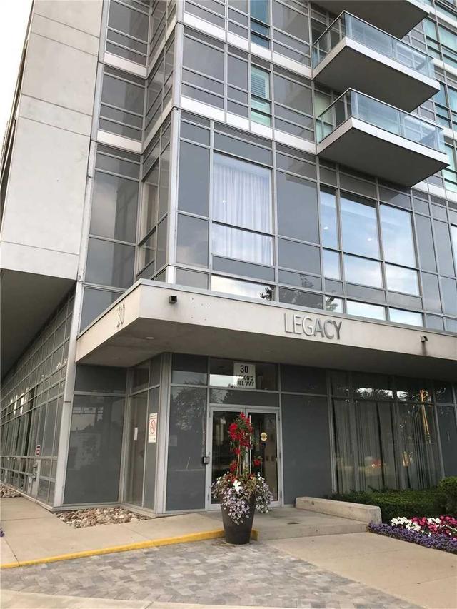 2507 - 30 Heron's Hill Way, Condo with 2 bedrooms, 2 bathrooms and 1 parking in Toronto ON | Image 10