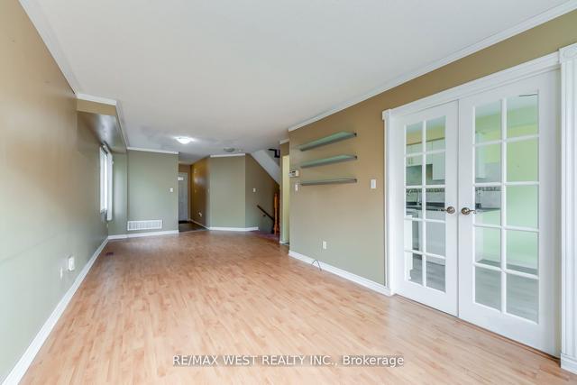 119 Kenwood Dr, Townhouse with 3 bedrooms, 3 bathrooms and 2 parking in Brampton ON | Image 25