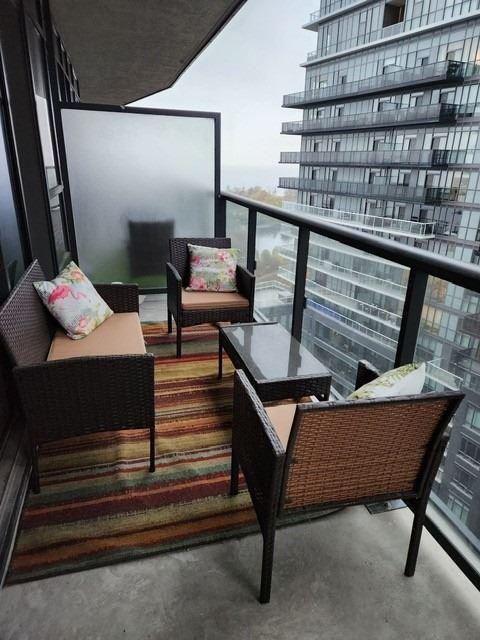 1202 - 39 Annie Craig Dr, Condo with 1 bedrooms, 1 bathrooms and 1 parking in Toronto ON | Image 11
