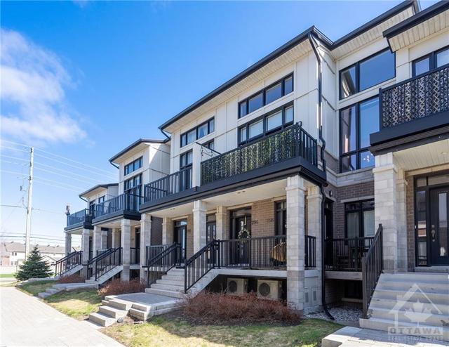 296 Pembina Private, Townhouse with 2 bedrooms, 2 bathrooms and 2 parking in Ottawa ON | Image 2
