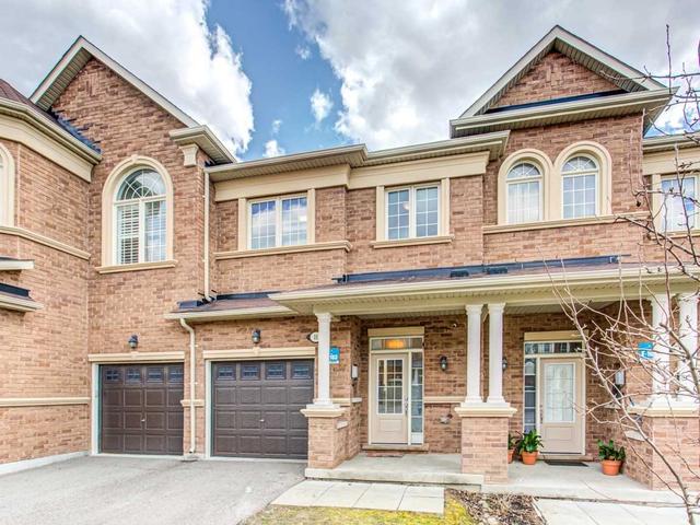 11 Sibbald Ave, House attached with 3 bedrooms, 3 bathrooms and 3 parking in Markham ON | Image 1