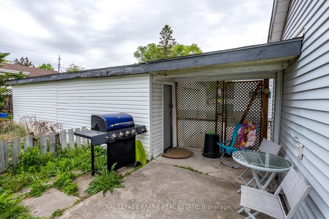 642 Donegal St, House detached with 4 bedrooms, 2 bathrooms and 5 parking in Peterborough ON | Image 17