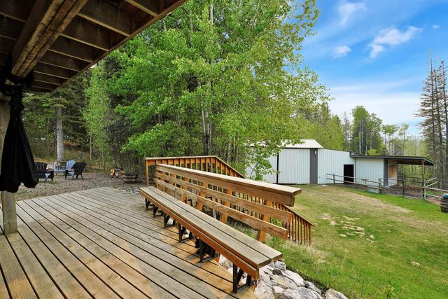 102 Meadow Drive, House detached with 5 bedrooms, 3 bathrooms and null parking in Clearwater County AB | Image 33