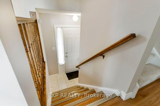 219 Baker St E, House attached with 3 bedrooms, 2 bathrooms and 2 parking in Waterloo ON | Image 37