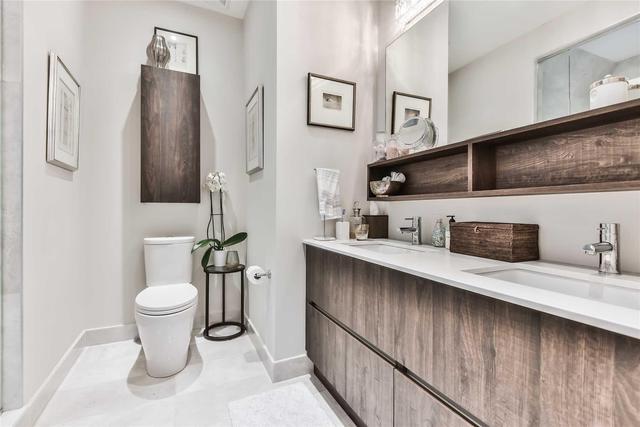 Th1 - 379 Madison Ave, Townhouse with 3 bedrooms, 3 bathrooms and 1 parking in Toronto ON | Image 10