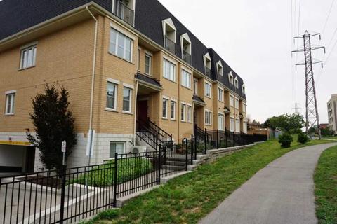 130 - 390 Hopewell Ave, Townhouse with 1 bedrooms, 2 bathrooms and 1 parking in Toronto ON | Card Image