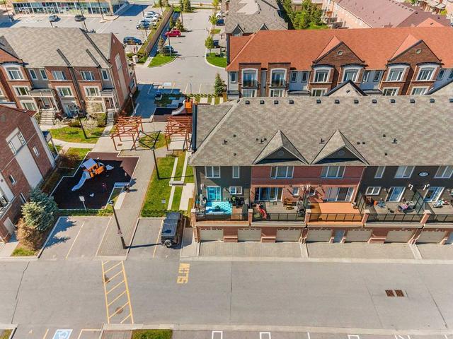 36 - 38 Harry Penrose Ave, Townhouse with 2 bedrooms, 3 bathrooms and 1 parking in Aurora ON | Image 32