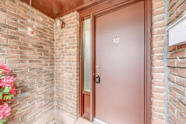 12 Torrance Rd, Townhouse with 3 bedrooms, 3 bathrooms and 2 parking in Toronto ON | Image 27