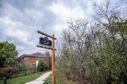 323 - 1500 Pilgrims Way, Condo with 2 bedrooms, 1 bathrooms and 1 parking in Oakville ON | Image 14