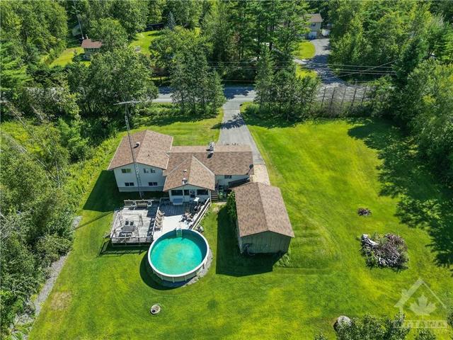 271 County Rd 19 Road, House detached with 4 bedrooms, 3 bathrooms and 8 parking in Alfred and Plantagenet ON | Image 27