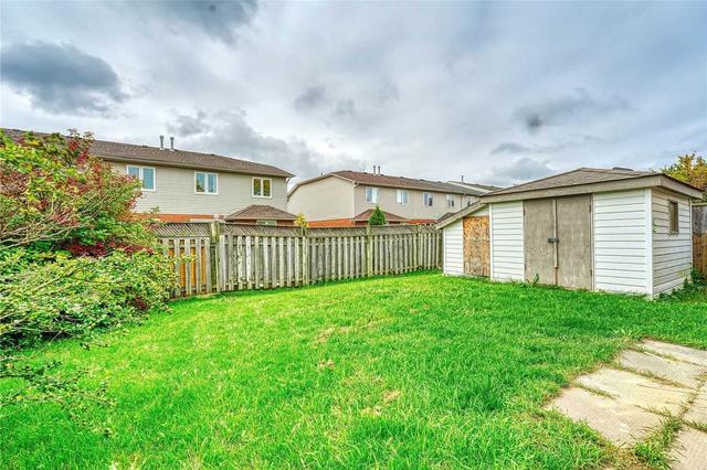 21 Featherwood Cres, House detached with 3 bedrooms, 1 bathrooms and 2 parking in Hamilton ON | Image 9