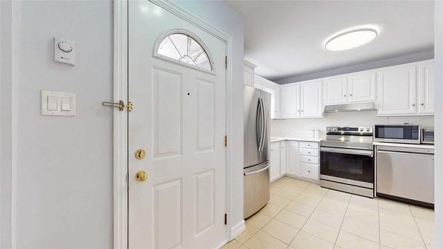 111 Wales Ave, Townhouse with 3 bedrooms, 3 bathrooms and 1 parking in Markham ON | Image 31