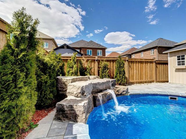3 Waterwide Cres, House detached with 4 bedrooms, 4 bathrooms and 6 parking in Brampton ON | Image 19