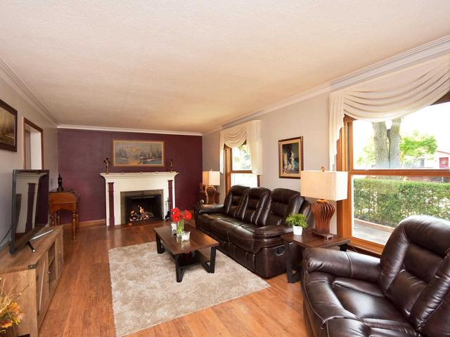 26 Gregory St, House detached with 4 bedrooms, 3 bathrooms and 9 parking in Brampton ON | Image 37
