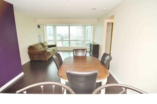 711 - 1 Lee Centre Dr, Condo with 2 bedrooms, 2 bathrooms and 1 parking in Toronto ON | Image 18