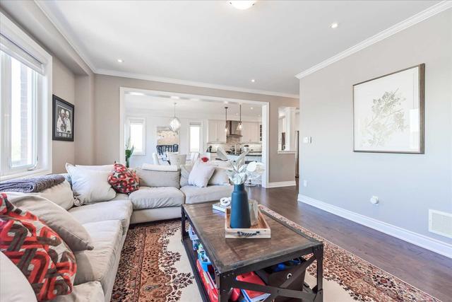 31 John Davis Gate, House detached with 4 bedrooms, 5 bathrooms and 4 parking in Whitchurch Stouffville ON | Image 35