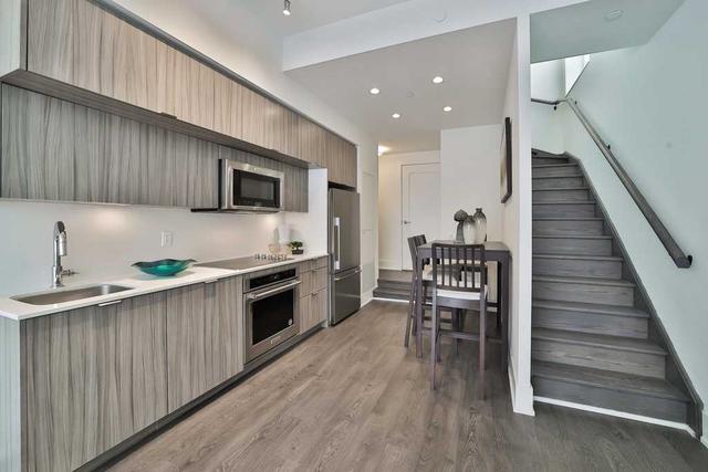 108 - 80 Vanauley St, Townhouse with 2 bedrooms, 3 bathrooms and 1 parking in Toronto ON | Image 40