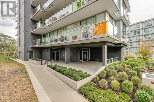 804 - 4011 Rainbow Hill Lane, Condo with 2 bedrooms, 2 bathrooms and 1 parking in Saanich BC | Image 36