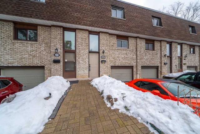 625 Francis Rd, Townhouse with 2 bedrooms, 2 bathrooms and 3 parking in Burlington ON | Image 1