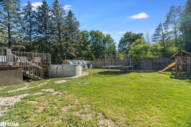 5068 10 Side Road, House detached with 4 bedrooms, 2 bathrooms and 12 parking in Innisfil ON | Image 20