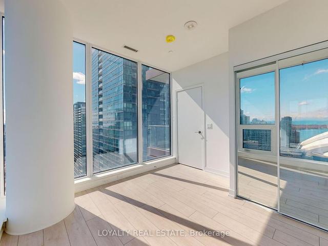 3602 - 55 Mercer St, Condo with 3 bedrooms, 2 bathrooms and 0 parking in Toronto ON | Image 10