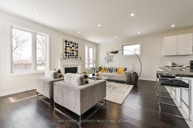 40 Stanley Greene Blvd, House detached with 4 bedrooms, 4 bathrooms and 3 parking in Toronto ON | Image 39