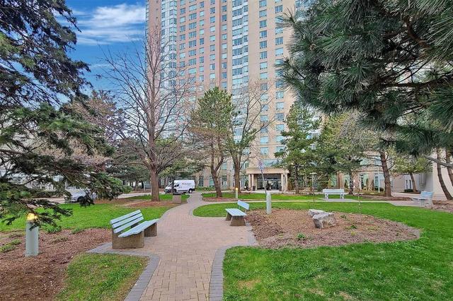 732 - 68 Corporate Dr, Condo with 2 bedrooms, 2 bathrooms and 1 parking in Toronto ON | Image 12
