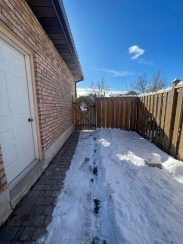 4223 Via Russo Crt, House detached with 3 bedrooms, 2 bathrooms and 2 parking in Mississauga ON | Image 12