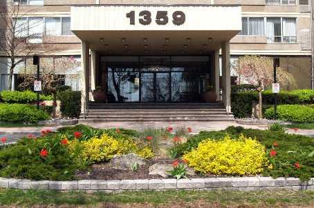 404 - 1359 White Oaks Blvd, Condo with 2 bedrooms, 2 bathrooms and 1 parking in Oakville ON | Image 1