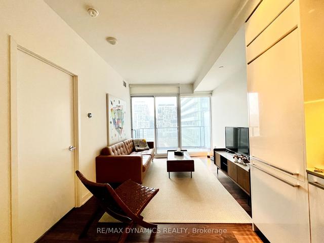 911 - 90 Queens Wharf Rd, Condo with 1 bedrooms, 1 bathrooms and 1 parking in Toronto ON | Image 29