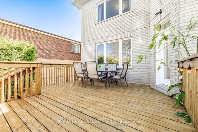 68 Newton Dr, House detached with 4 bedrooms, 5 bathrooms and 4 parking in Toronto ON | Image 30
