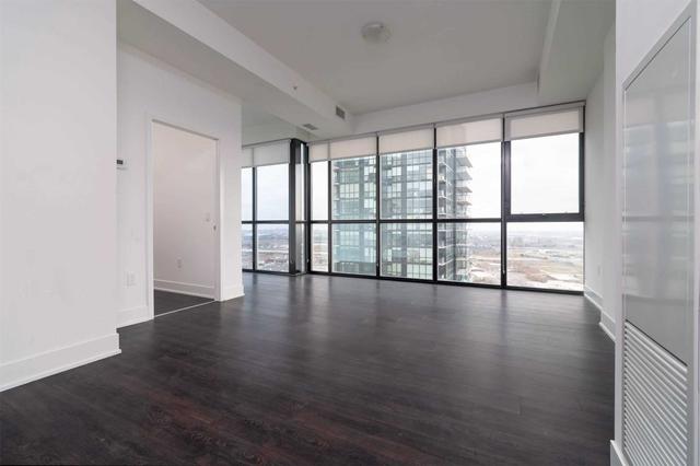 3002 - 2916 Highway 7 Rd W, Condo with 2 bedrooms, 2 bathrooms and 1 parking in Vaughan ON | Image 3