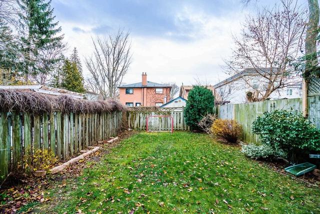 137 Blantyre Ave, House detached with 3 bedrooms, 4 bathrooms and 2 parking in Toronto ON | Image 14