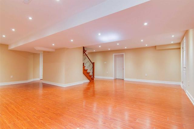 146 Bannatyne Dr, House detached with 4 bedrooms, 4 bathrooms and 6 parking in Toronto ON | Image 31