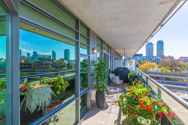 505 - 549 King St E, Condo with 3 bedrooms, 2 bathrooms and 1 parking in Toronto ON | Image 5