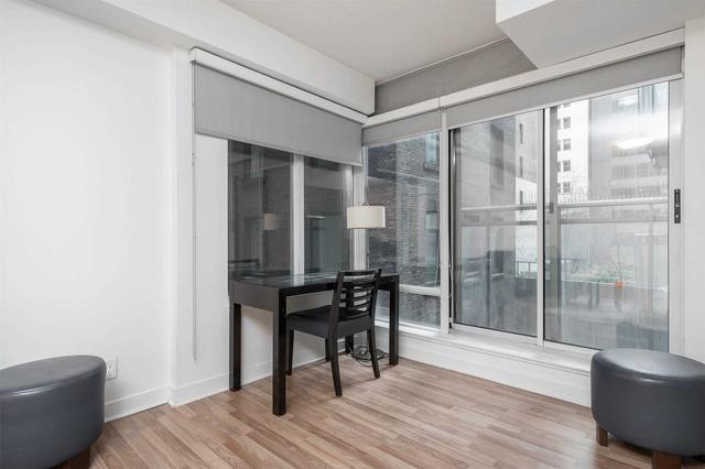 705 - 8 Colborne St, Condo with 1 bedrooms, 1 bathrooms and 0 parking in Toronto ON | Image 10
