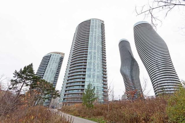 311 - 80 Absolute Ave, Condo with 1 bedrooms, 2 bathrooms and 1 parking in Mississauga ON | Card Image