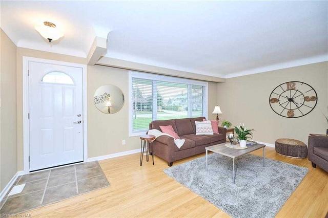 1366 Haist St, House detached with 3 bedrooms, 1 bathrooms and 6 parking in Pelham ON | Image 37