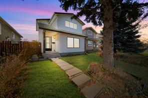17 Aberdare Road Ne, House detached with 3 bedrooms, 1 bathrooms and 2 parking in Calgary AB | Image 16