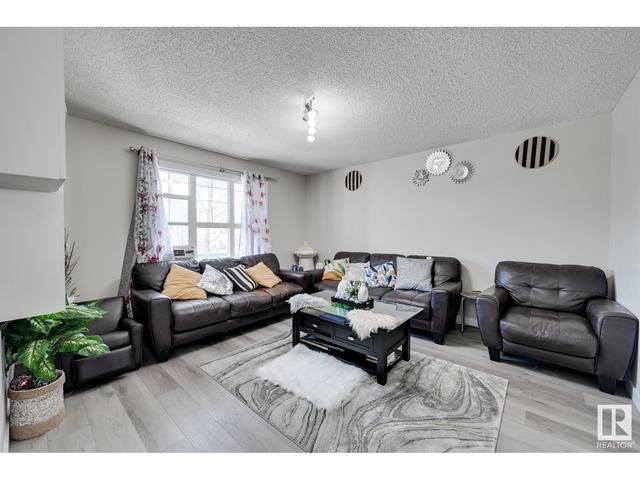 16412 57 St Nw, House detached with 5 bedrooms, 3 bathrooms and null parking in Edmonton AB | Image 3