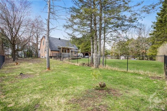 3765 Legault Road, House detached with 3 bedrooms, 2 bathrooms and 6 parking in Clarence Rockland ON | Image 3