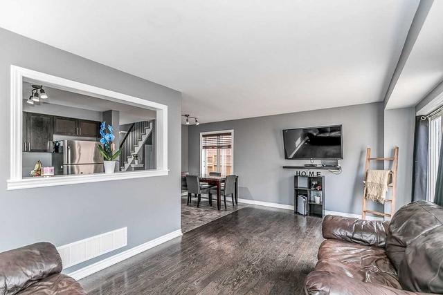 unit 8 - 20 C Line, House attached with 3 bedrooms, 3 bathrooms and 2 parking in Orangeville ON | Image 10
