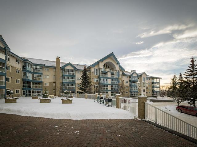 124 - 7229 Sierra Morena Boulevard Sw, Condo with 2 bedrooms, 2 bathrooms and 1 parking in Calgary AB | Image 7