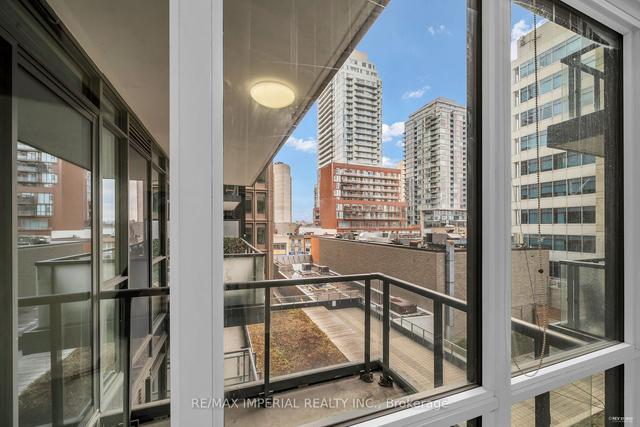 507 - 30 Roehampton Ave W, Condo with 1 bedrooms, 1 bathrooms and 0 parking in Toronto ON | Image 8