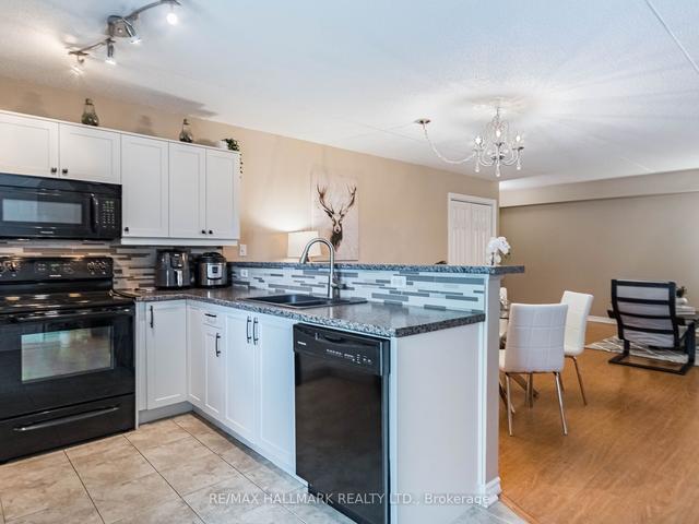 201 - 1800 Walkers Line, Condo with 2 bedrooms, 2 bathrooms and 1 parking in Burlington ON | Image 11