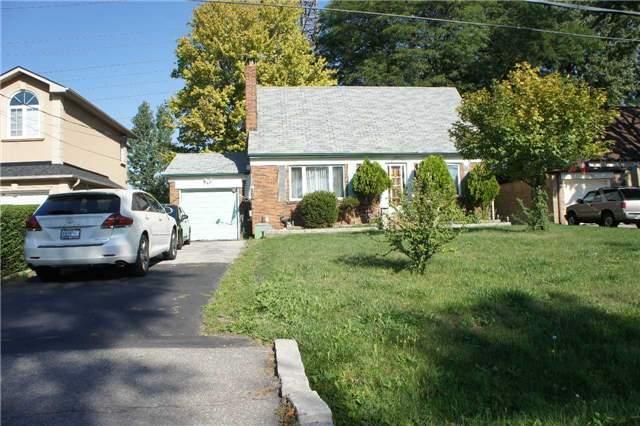 1263 Melton Dr, House detached with 3 bedrooms, 2 bathrooms and 3 parking in Mississauga ON | Image 15
