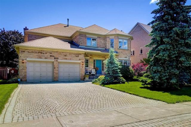 869 Lockwood Circ, House detached with 4 bedrooms, 3 bathrooms and 4 parking in Newmarket ON | Image 1