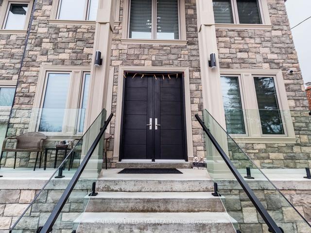 170 Wincott Dr, House detached with 5 bedrooms, 7 bathrooms and 8 parking in Toronto ON | Image 12