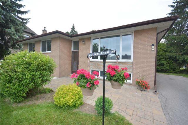 23 Malaren Rd, House detached with 3 bedrooms, 2 bathrooms and 5 parking in Vaughan ON | Image 2