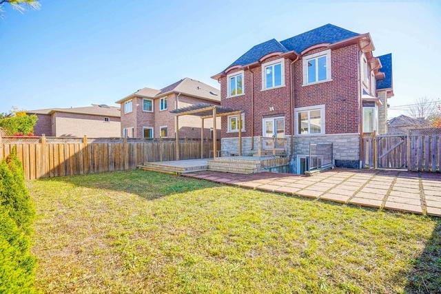 220 Ruth Ave, House detached with 6 bedrooms, 6 bathrooms and 5 parking in Toronto ON | Image 33